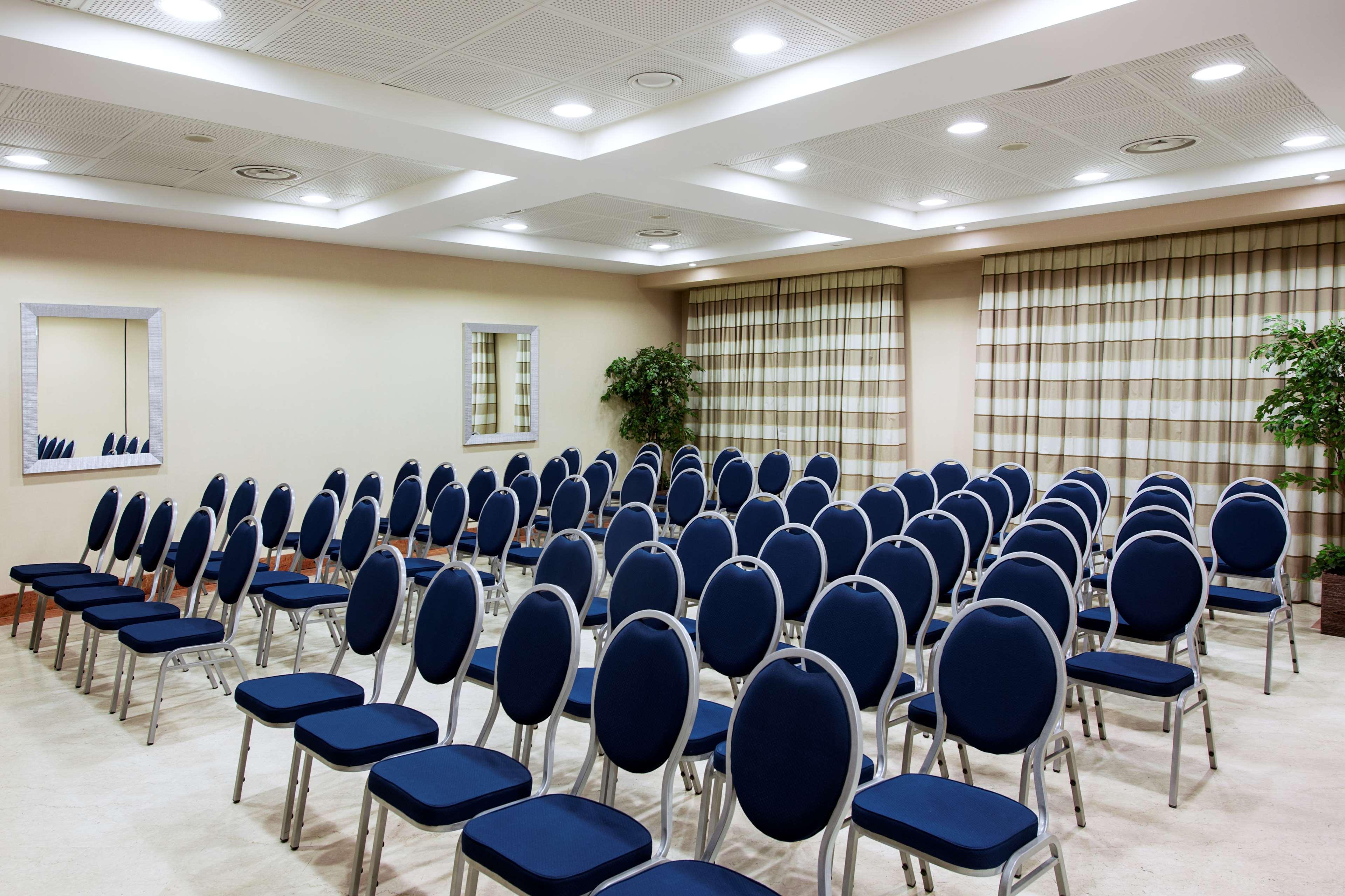 Nh Timisoara Ξενοδοχείο Εξωτερικό φωτογραφία